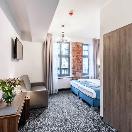 Ξενοδοχείο με διαμερίσματα Liberum Old Town 4*