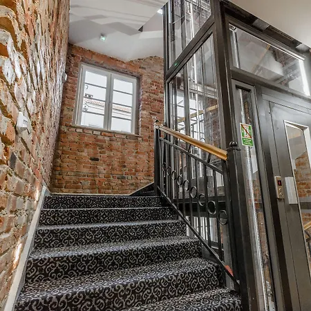 Liberum Old Town Aparthotel 3*