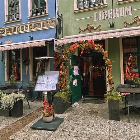 Liberum Old Town מלון דירות 4*